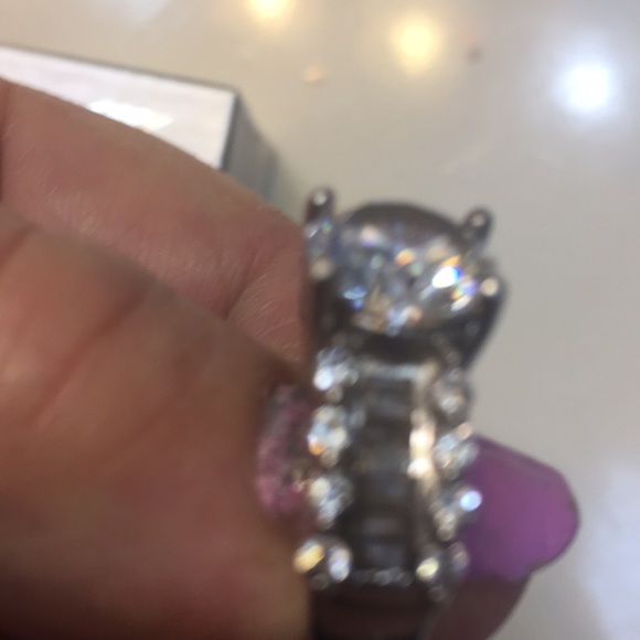 Silver Zirconia Ring - Picture 6 of 6